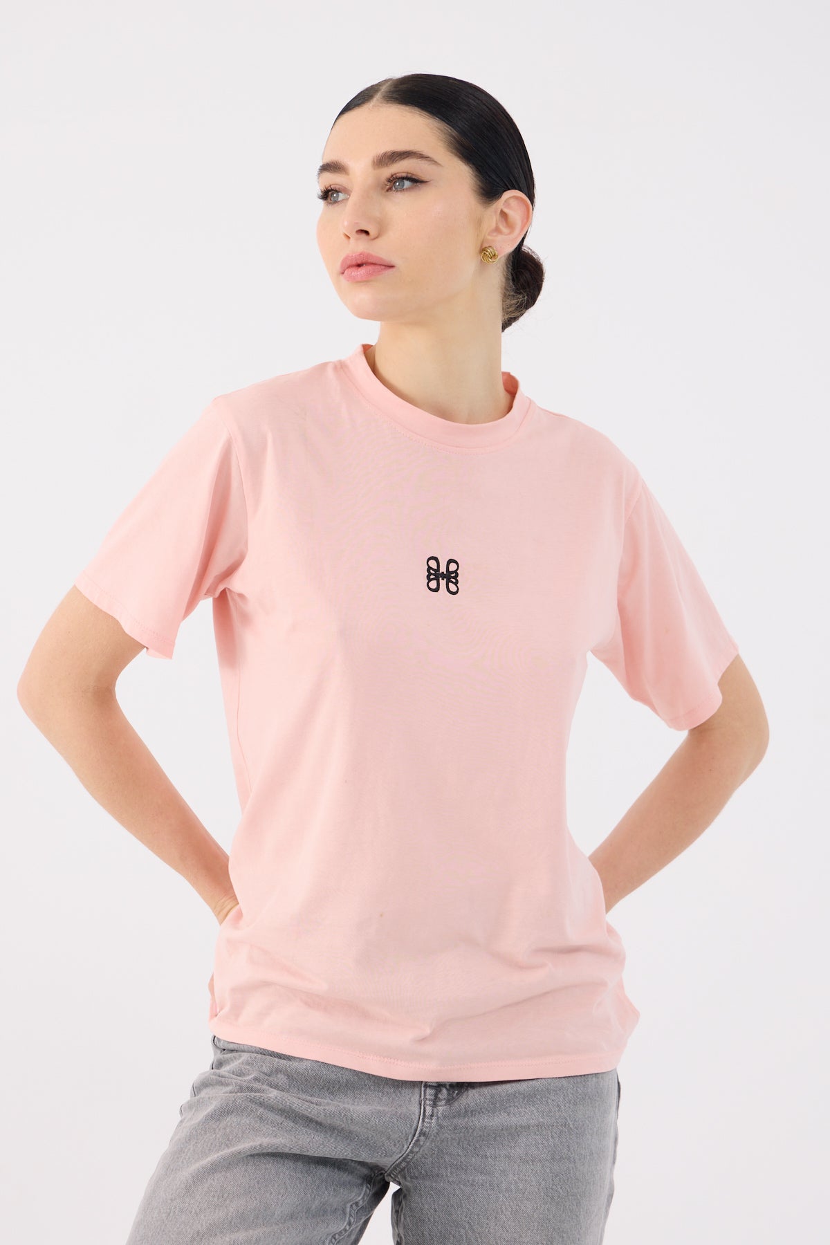 H logo t-shirt in doll pink