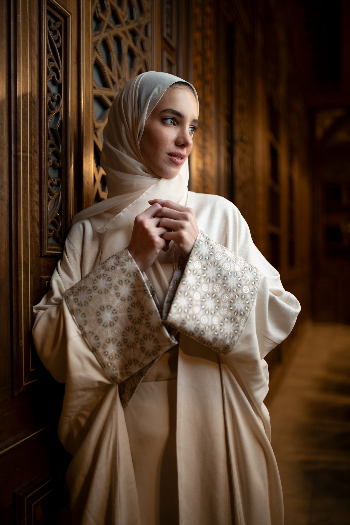 Jouri abaya in almond beige