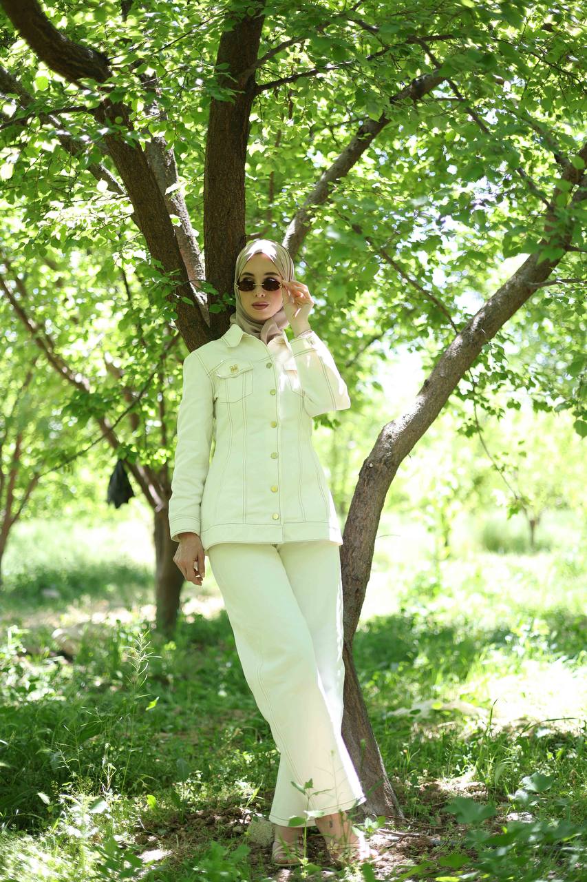 Alma Denim Jeans in Soft White
