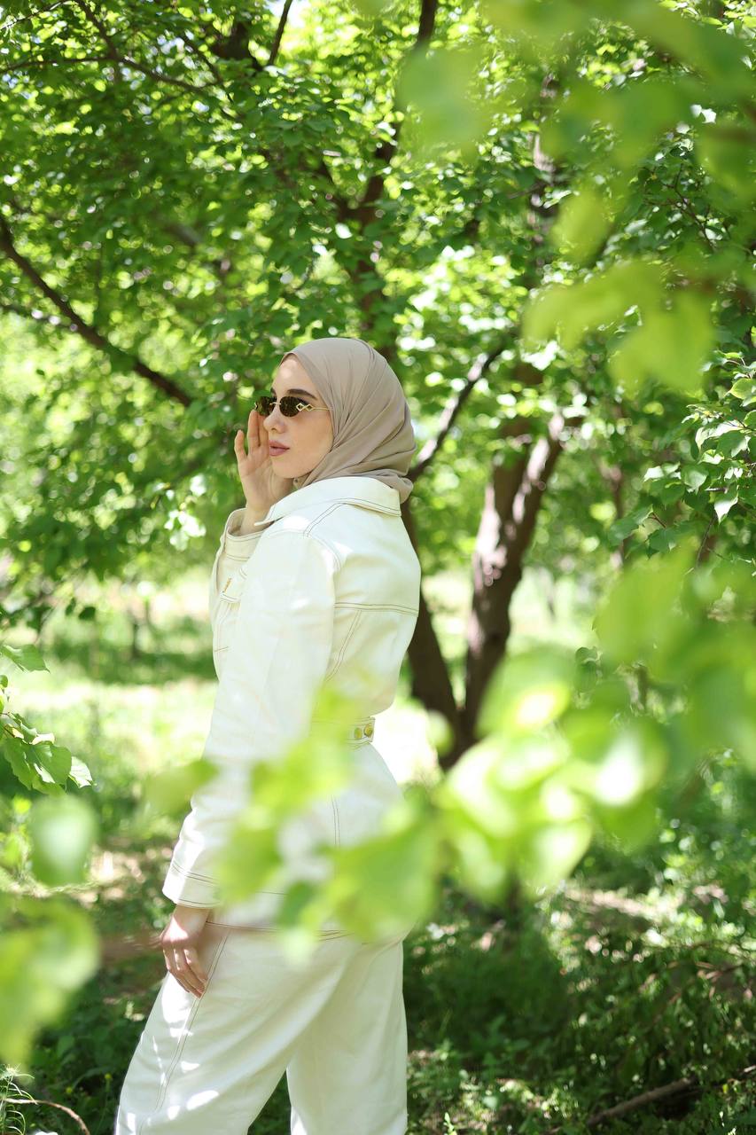 Alma Denim Jeans in Soft White