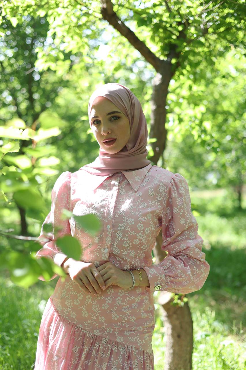 Areej Floral Set in Blush Petal