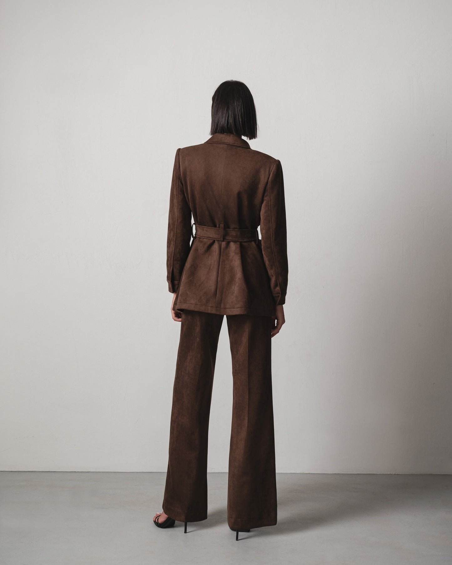 Laila Suede Set in Chocolate Brown