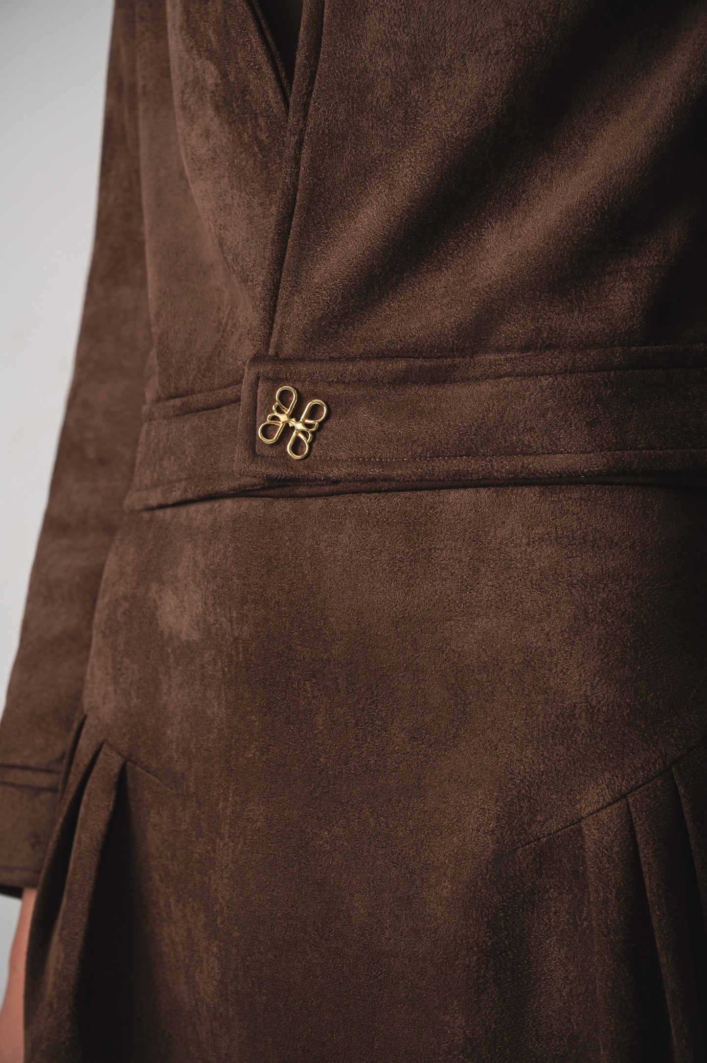 Mira Suede Set in Chocolate Brown