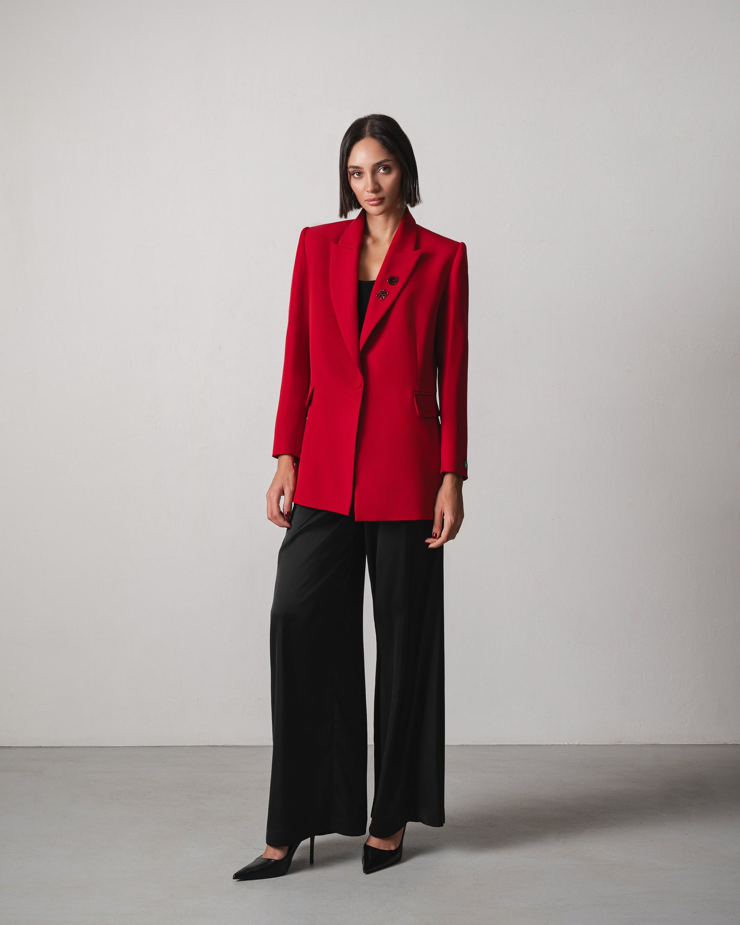 Kiraz Blazer in Cherry Red