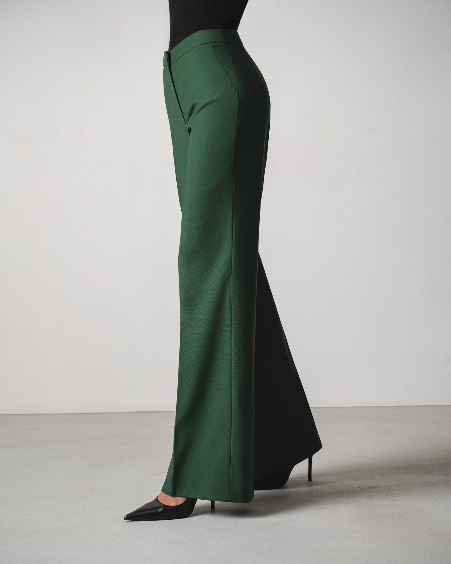 Yusra Set in Dark Green