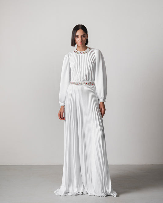 Reem Set in Crisp White