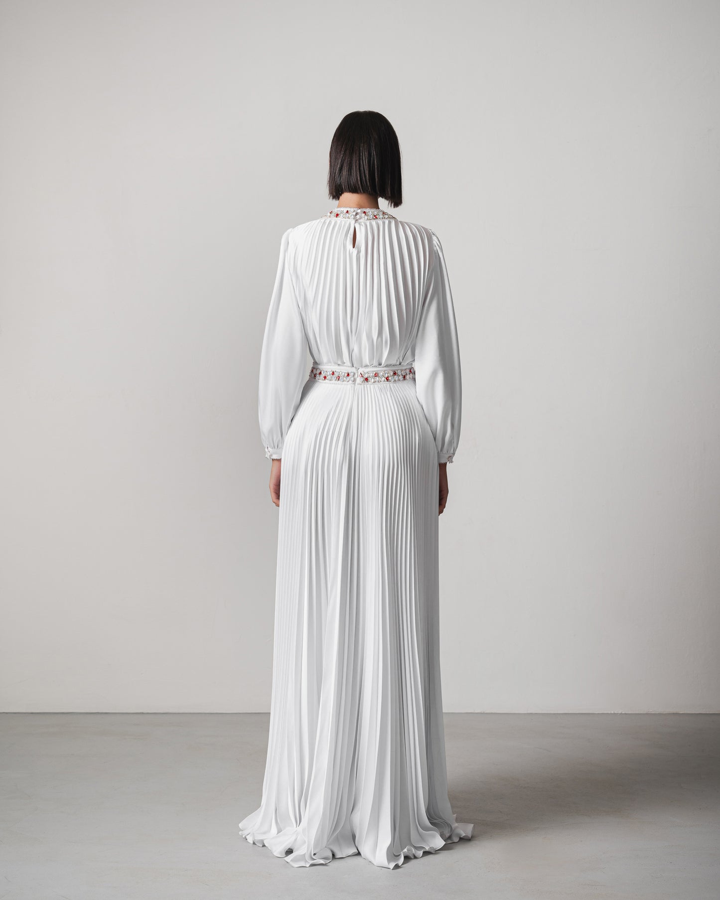 Reem Set in Crisp White