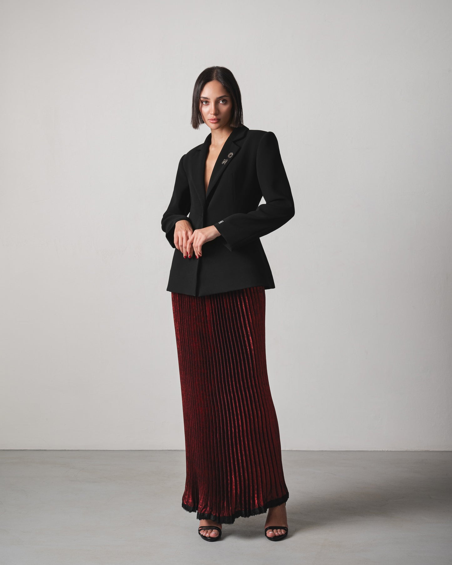 Amira Skirt in Dark Red