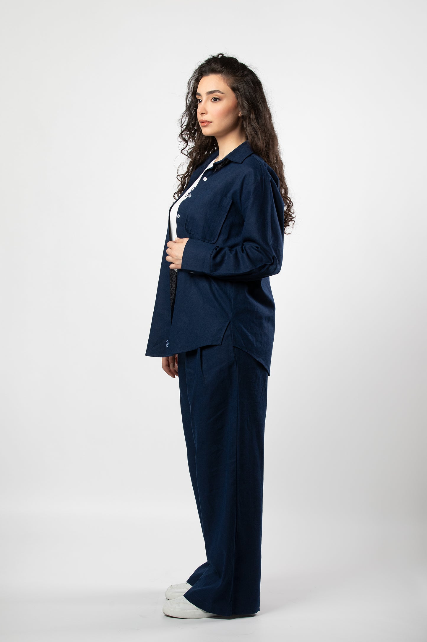 Nasma linen set in navy blue