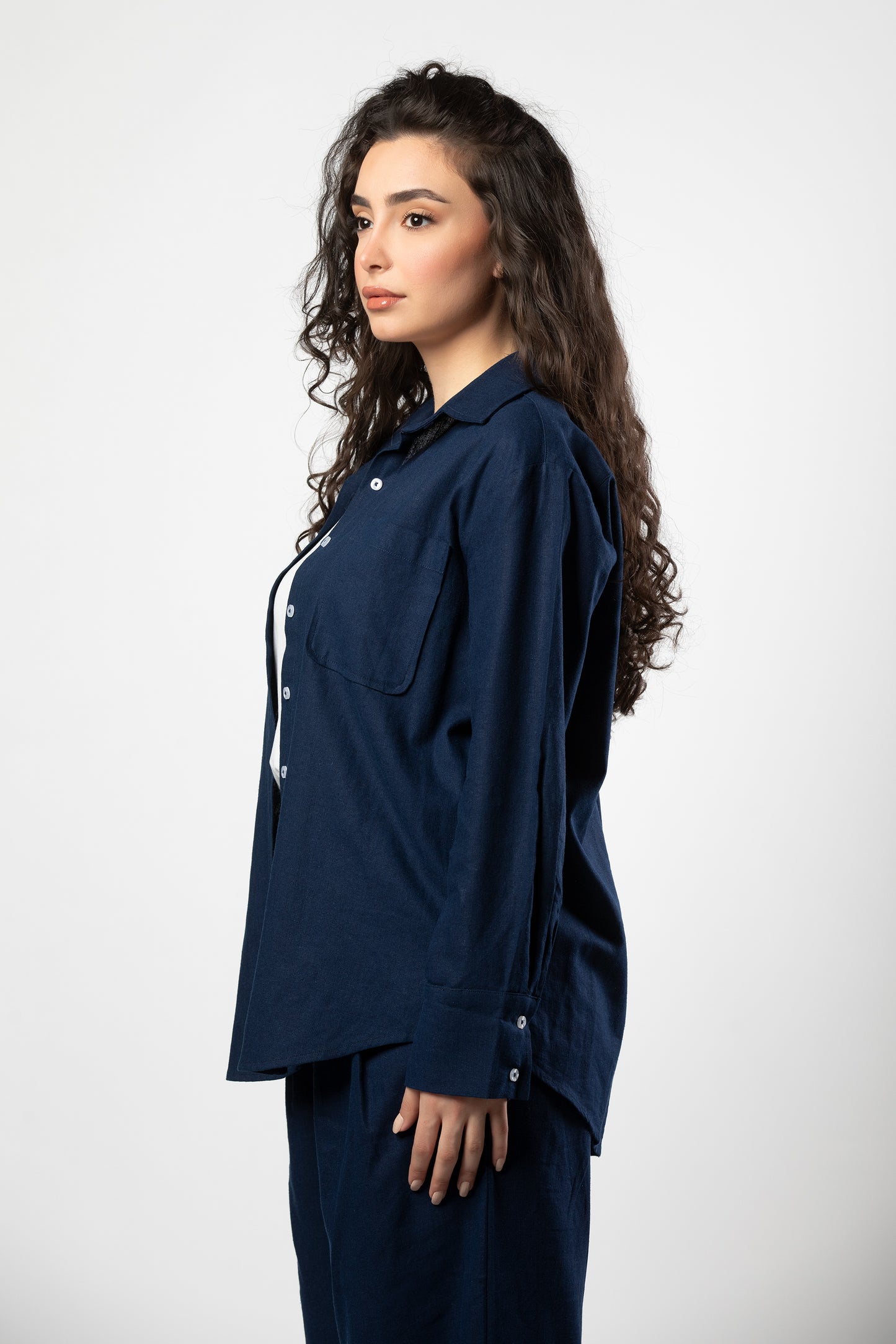 Nasma linen set in navy blue