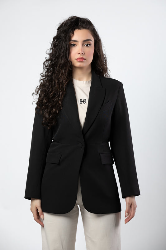 Aleen fitted blazer in black